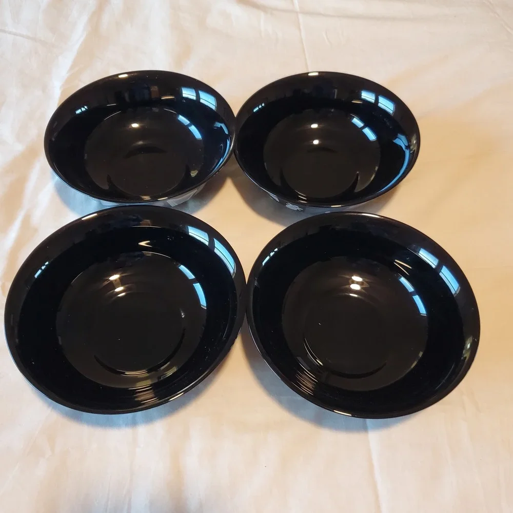 Arcoroc France Black Glass Musical Instrument Bowls Set of 4 Violin Harp Motif